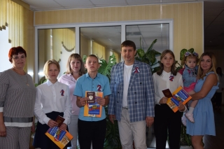 В преддверии  Дня России. 