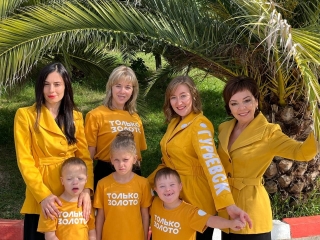 Творческий коллектив «Звуки надежды» Детского сада № 5 «Планета детства» вышел в финал второго Всероссийского инклюзивного фестиваля «Сотворчество талантов». Сейчас педагоги и ребята в г. Сочи.